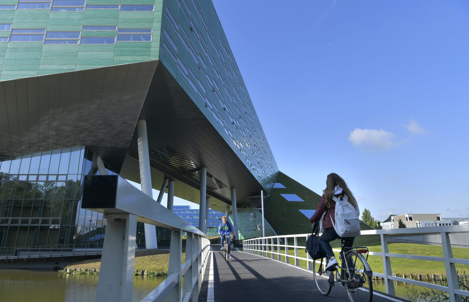 Fietspad-Penningsdijk-Zernike-Campus-CSF190256-241-aspect-ratio-1920-1240