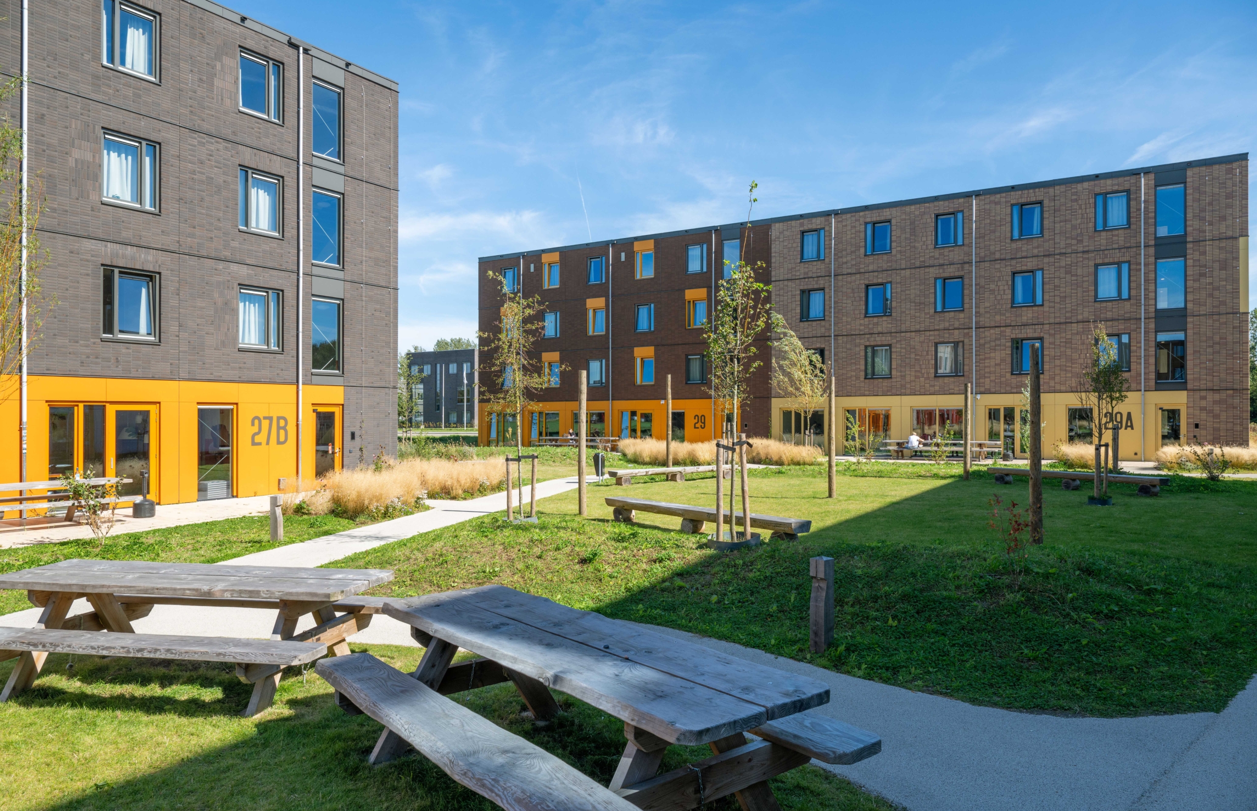 Flexwoningen-Jebber-en-inrichting-terrein-Zernikepark-Groningen-CSF250149-234-scaled-aspect-ratio-1920-1240